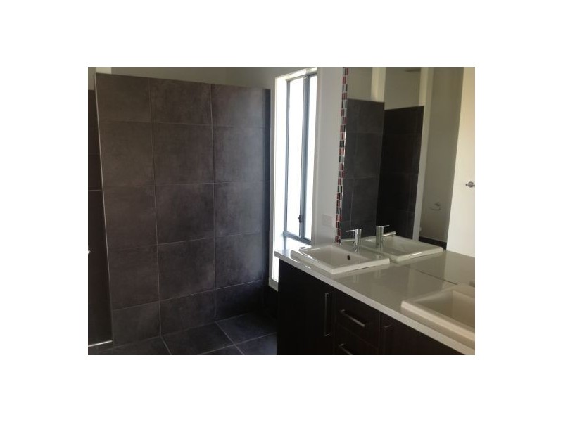 Logan Village QLD 4207