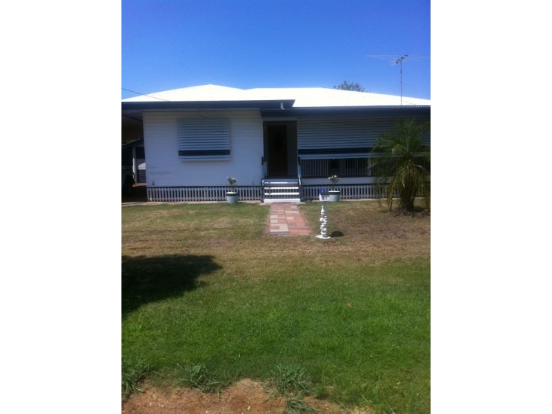 31 Curtis, Dalby QLD 4405