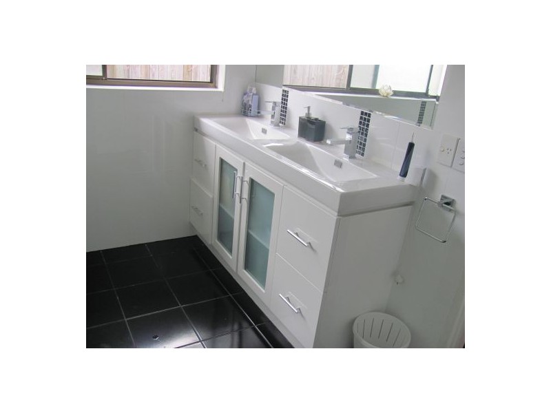 19 Tooraneedin, Coomera QLD 4209