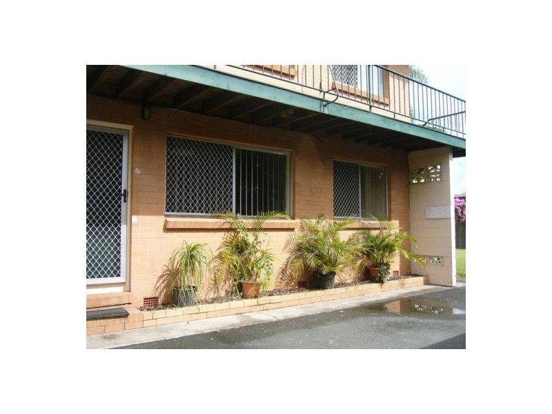 40 Brighton, Biggera Waters QLD 4216