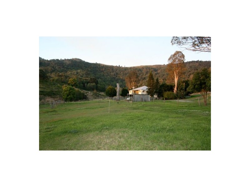 Cedar Creek QLD 4207