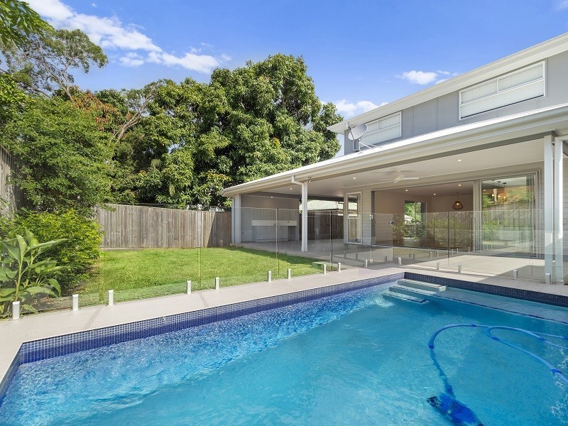 6 Glin Ave, Newmarket QLD 4051