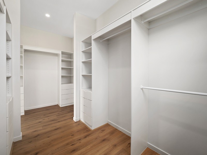 6 Glin Ave, Newmarket QLD 4051