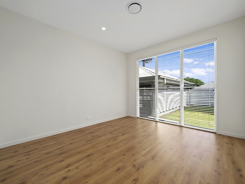 6 Glin Ave, Newmarket QLD 4051