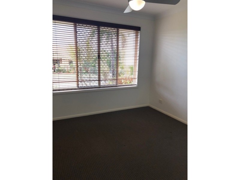 60 Ophelia Cres, Eatons Hill QLD 4037