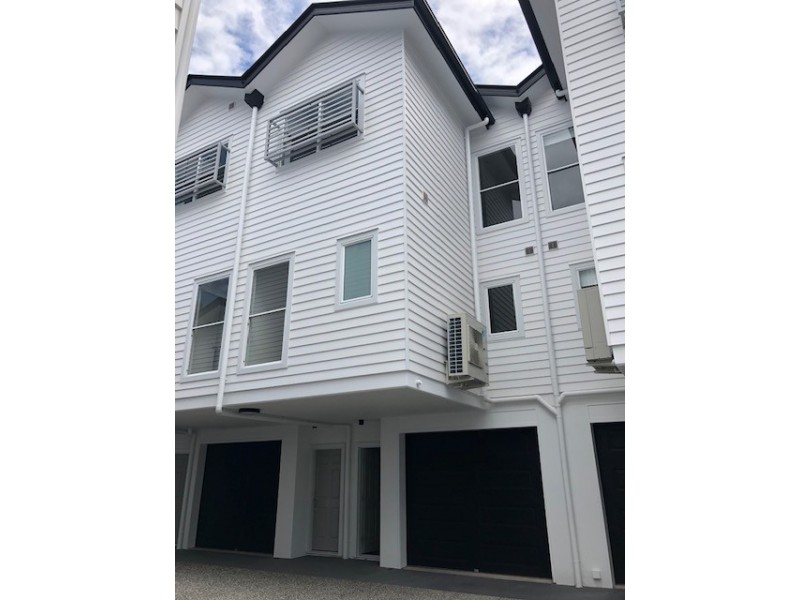 7/19 Nicklin Street, Coorparoo QLD 4151