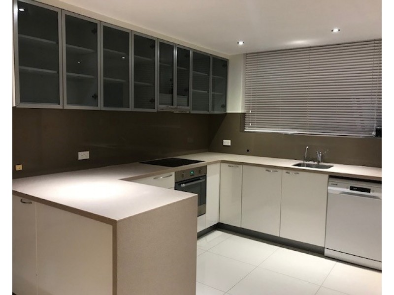 2/25 Normanby Tce, Kelvin Grove QLD 4059