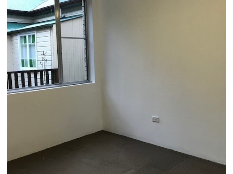 2/25 Normanby Tce, Kelvin Grove QLD 4059