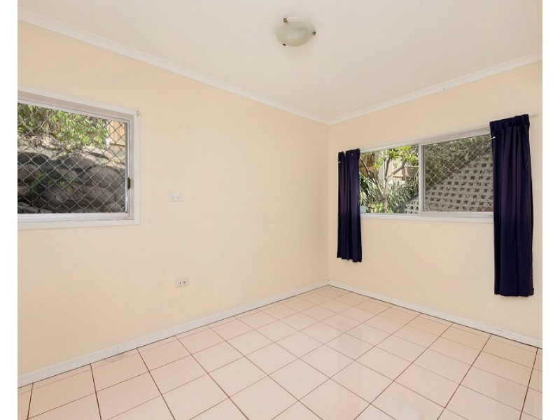 19 Vallely Street, Annerley QLD 4103