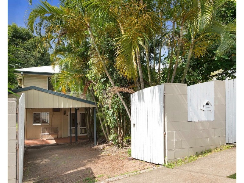19 Vallely Street, Annerley QLD 4103