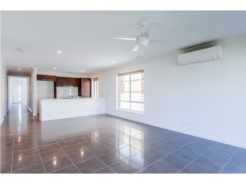 36 Naples Court, Redbank QLD 4301