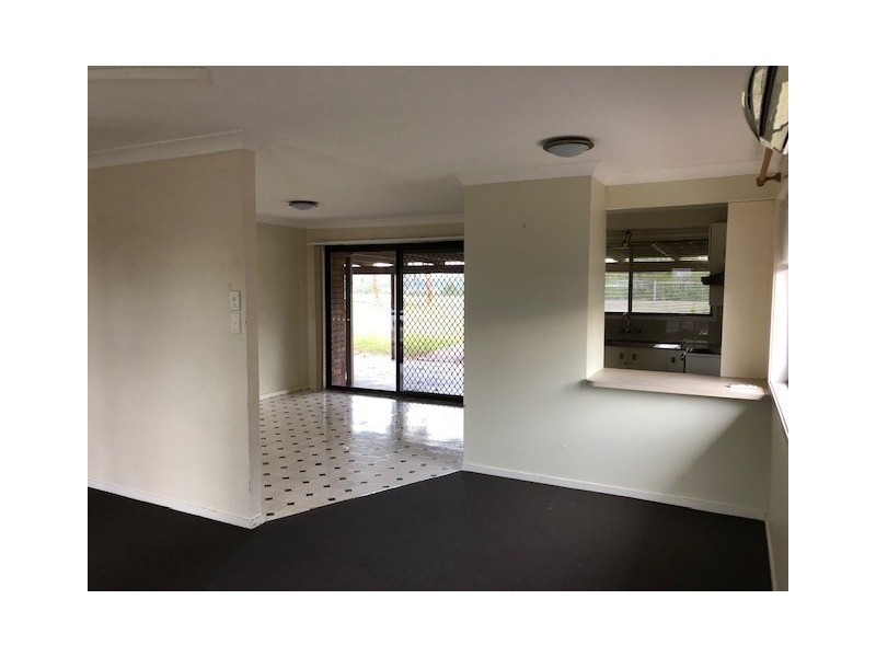 71 Paluna Street, Riverhills QLD 4074