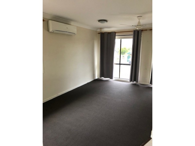 71 Paluna Street, Riverhills QLD 4074