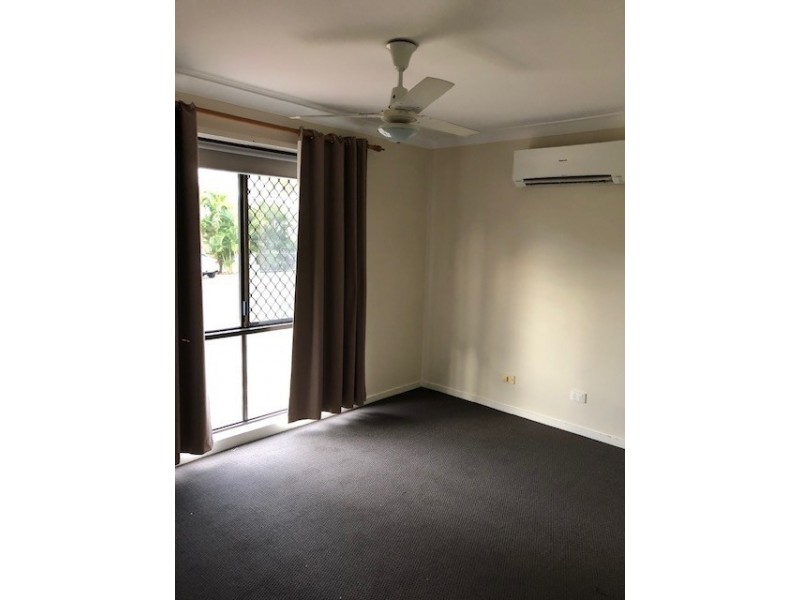 71 Paluna Street, Riverhills QLD 4074