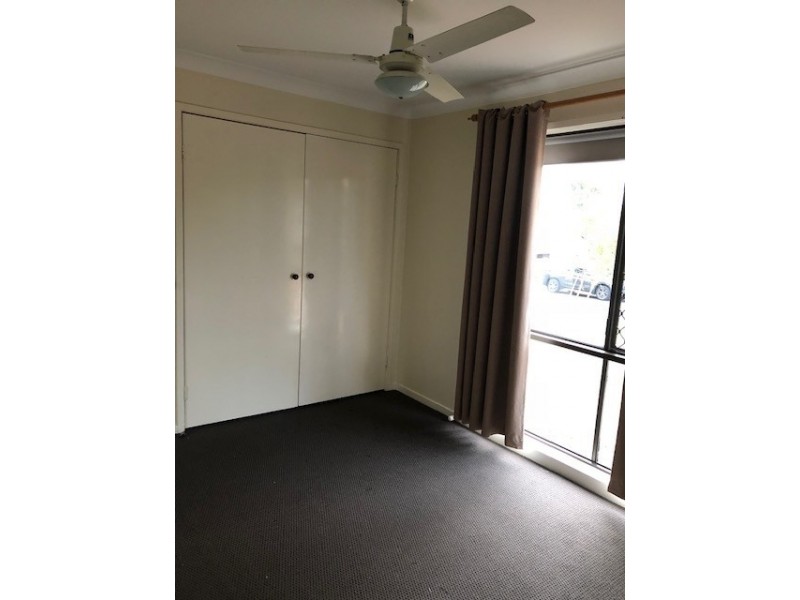 71 Paluna Street, Riverhills QLD 4074