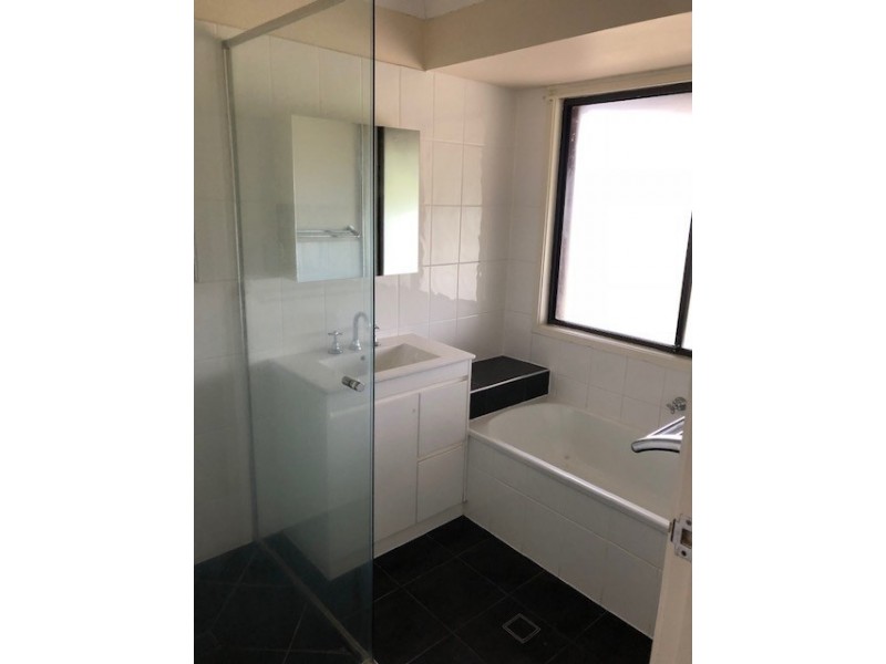 71 Paluna Street, Riverhills QLD 4074