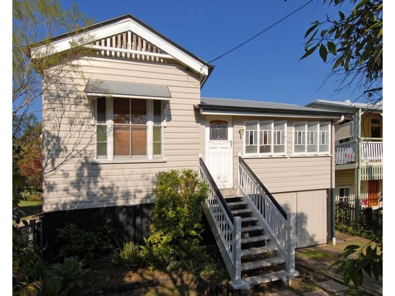 9 Lincoln Street, Wilston QLD 4051