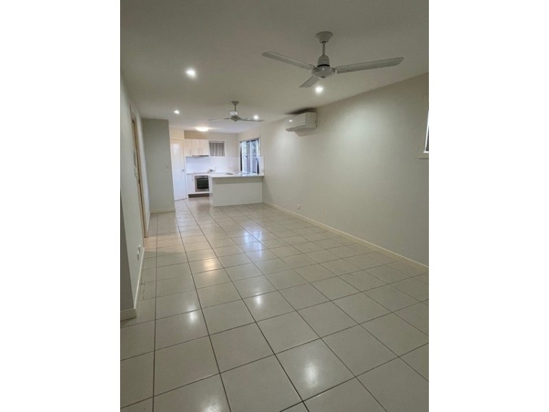 5/20 Armstrong Street, Petrie QLD 4502