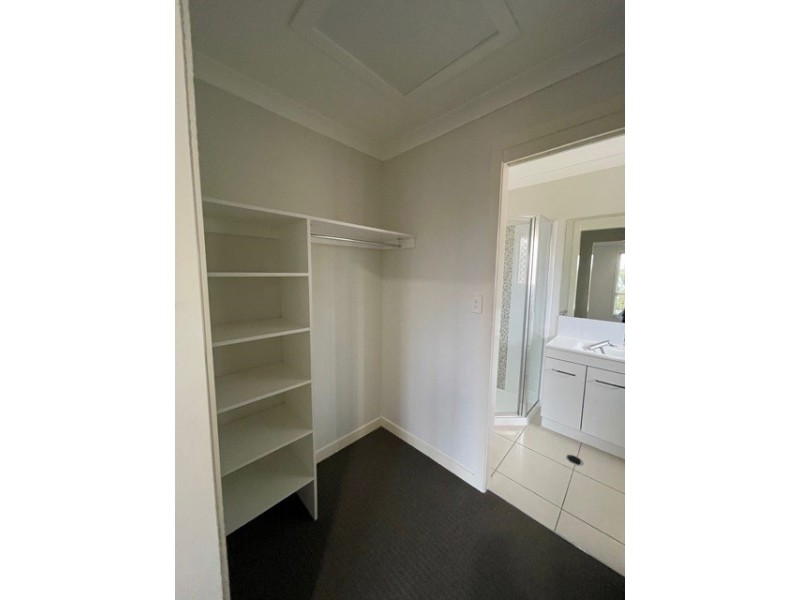 5/20 Armstrong Street, Petrie QLD 4502