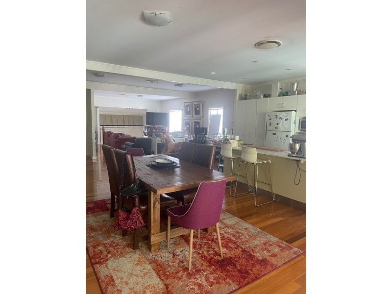 37 Lizzie Street, Bardon QLD 4065