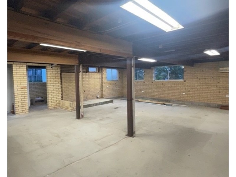 103 Riaweena Street, The Gap QLD 4061