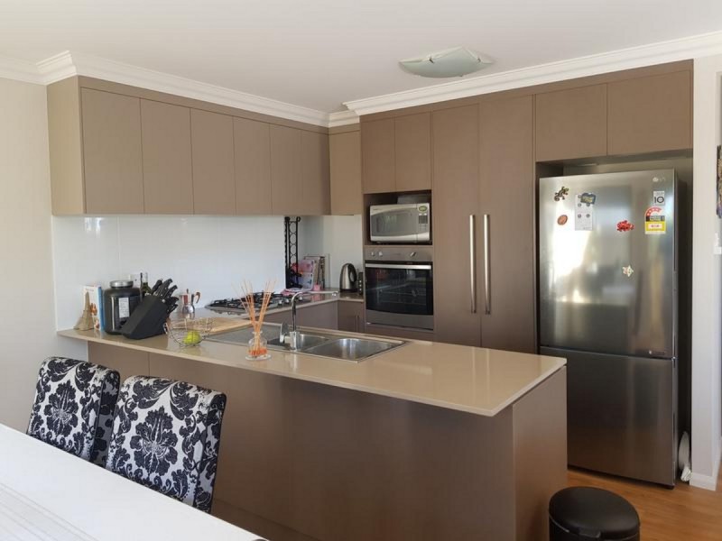 1/194 Alderley Street, Centenary Heights QLD 4350