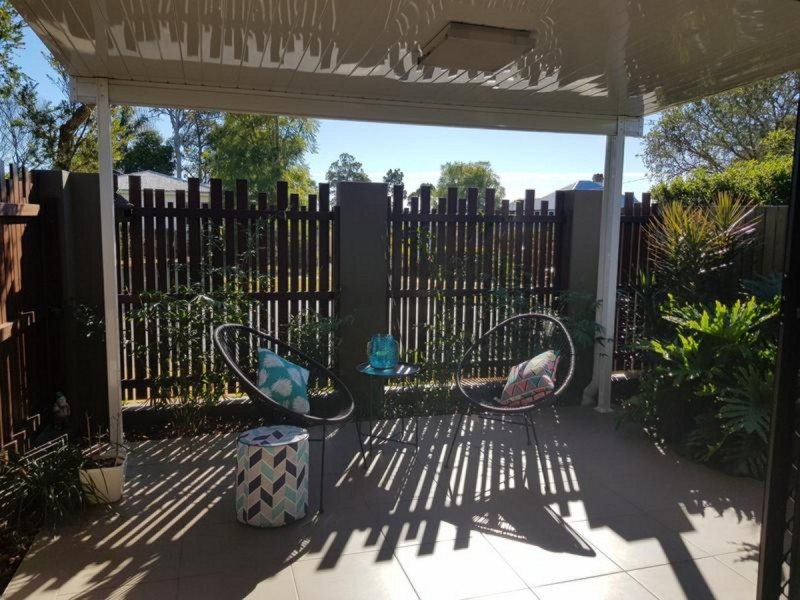 1/194 Alderley Street, Centenary Heights QLD 4350