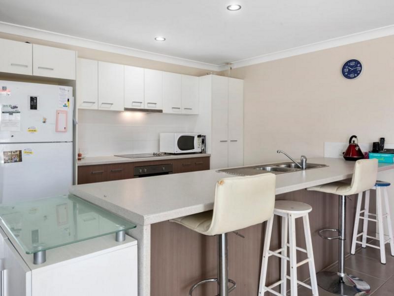 38 Newman Road, Wyreema QLD 4352