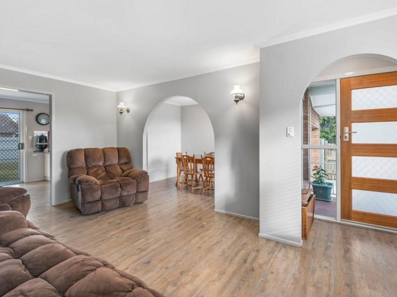 382 Greenwattle Street, Wilsonton QLD 4350
