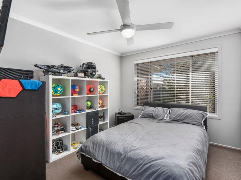 382 Greenwattle Street, Wilsonton QLD 4350