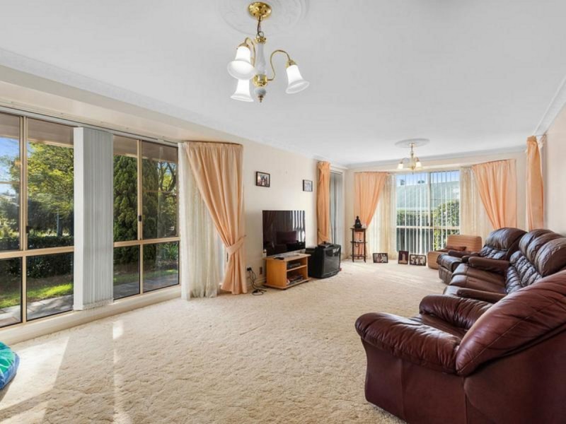 6 Edwin Court, Centenary Heights QLD 4350