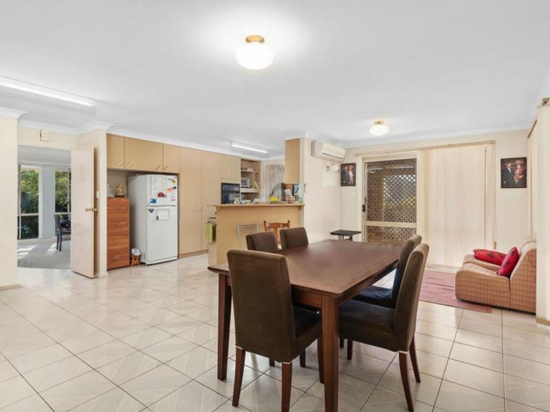6 Edwin Court, Centenary Heights QLD 4350