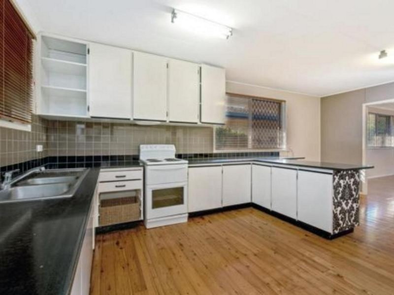 169 Ramsay Street, Centenary Heights QLD 4350