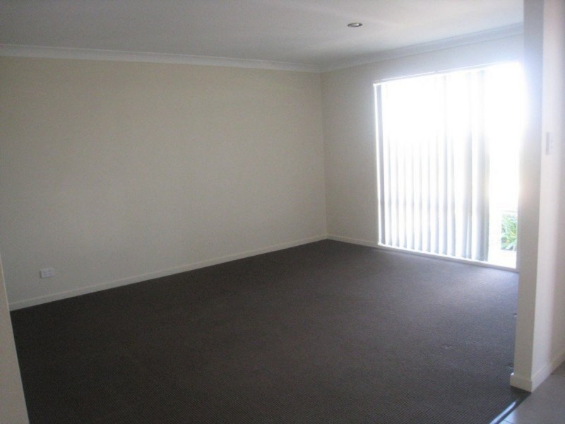 48 Newman Road, Wyreema QLD 4352