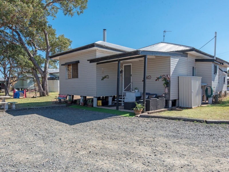 1 Morton Street, Oakey QLD 4401