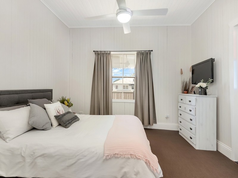 1 David Street, Rockville QLD 4350