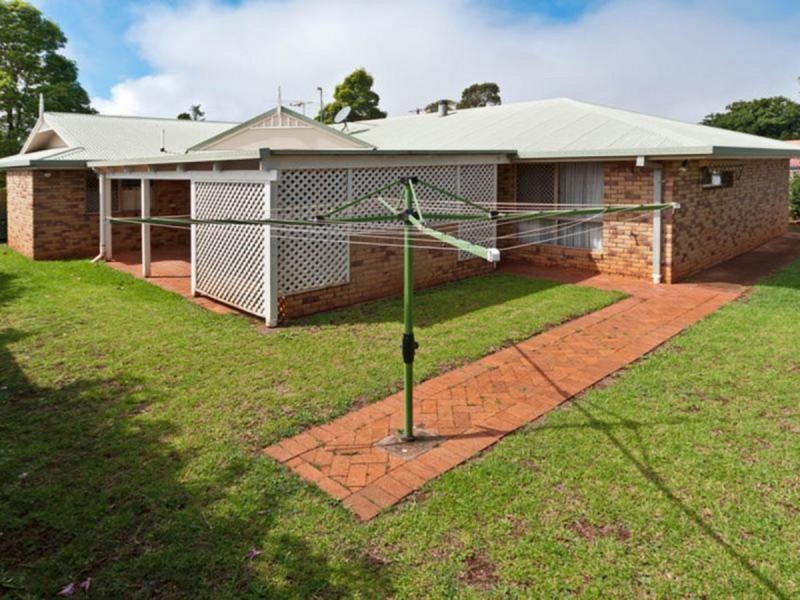 287 Greenwattle Street, Cranley QLD 4350