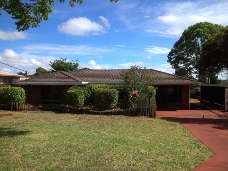 29 Champagne Crescent, Wilsonton Heights QLD 4350