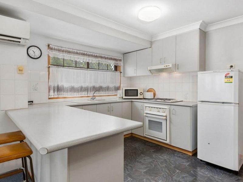 1/11C Gatfield Street, Newtown QLD 4350