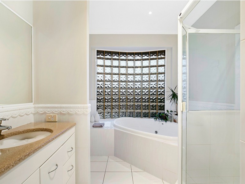 10/46a Mackenzie Street, Mount Lofty QLD 4350