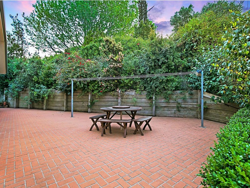 10/46a Mackenzie Street, Mount Lofty QLD 4350