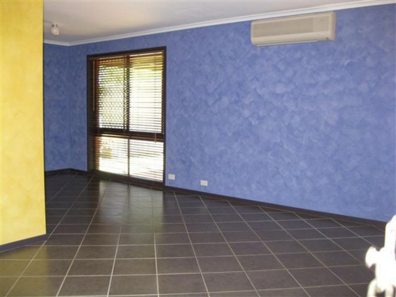 57 Seppelt Street, Wilsonton Heights QLD 4350