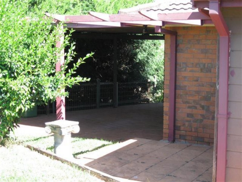 57 Seppelt Street, Wilsonton Heights QLD 4350