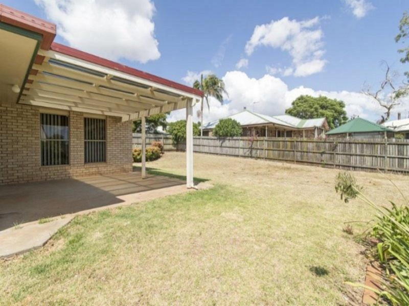 5 Dandelion Drive, Middle Ridge QLD 4350