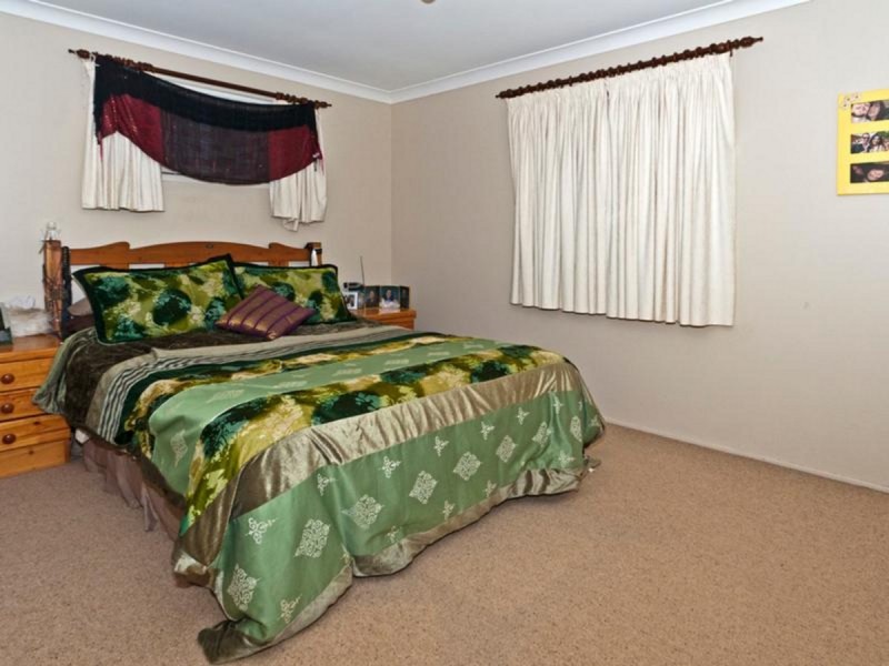 38 Noll Street, Kearneys Spring QLD 4350
