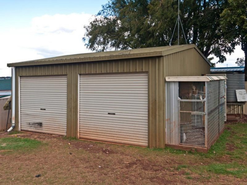 38 Noll Street, Kearneys Spring QLD 4350