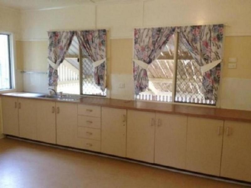 54 Gleeson Crescent, Harlaxton QLD 4350