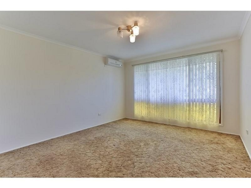 10 Wessex Street, Harristown QLD 4350