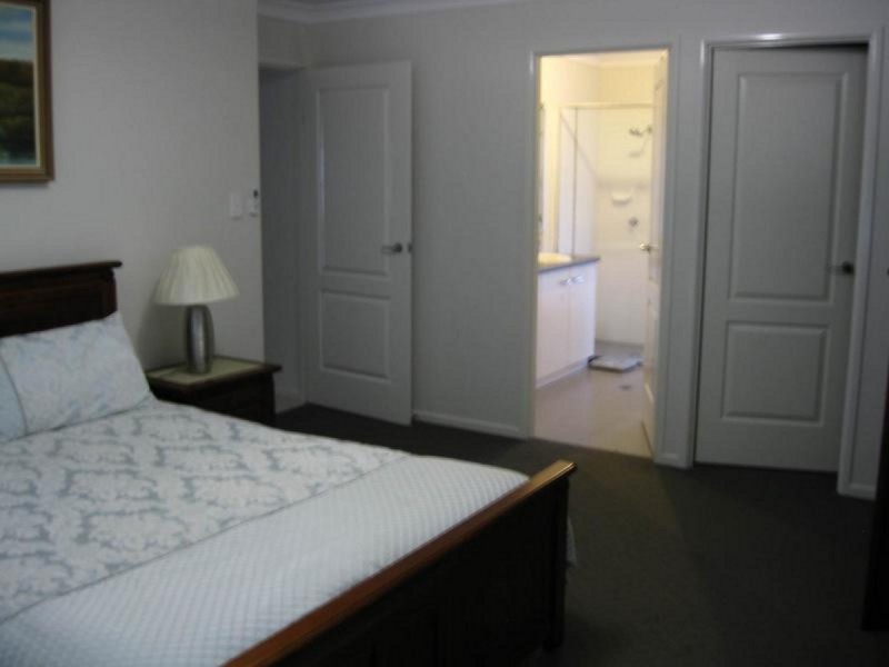 14 Patron Crescent, Glenvale QLD 4350