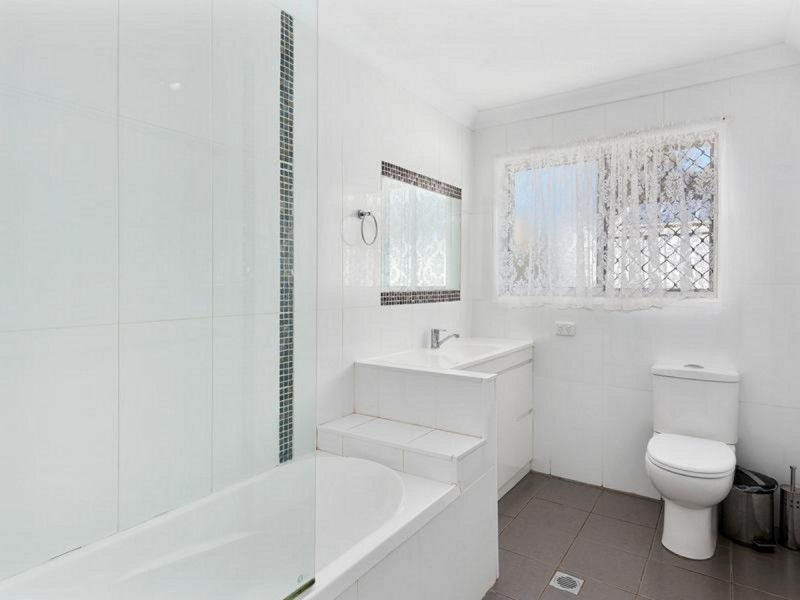 8 Birch Court, Darling Heights QLD 4350